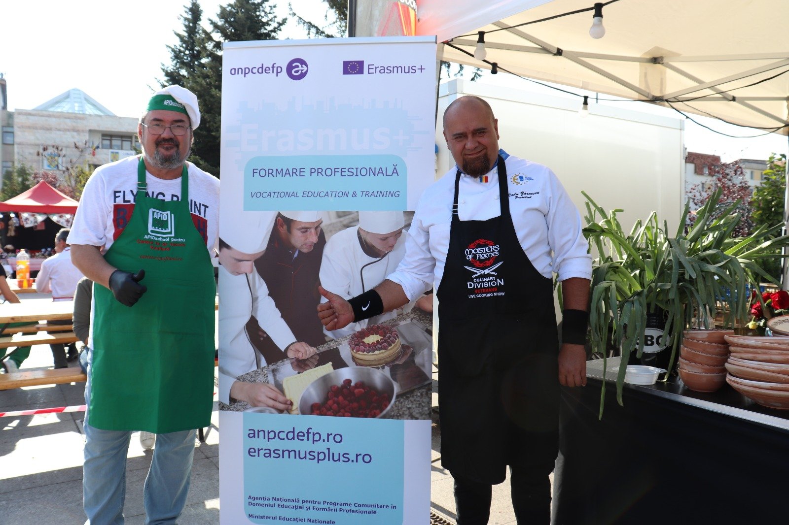 APIO – ERASMUS PLUS! “învațam tehnologia gastronomiei !” APIO – ERASMUS PLUS! “învațam tehnologia gastronomiei !”